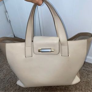 Tumi Large Shoulder Bag Made In Italy